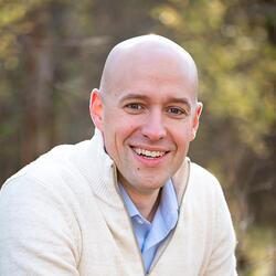 Michael Alemany headshot